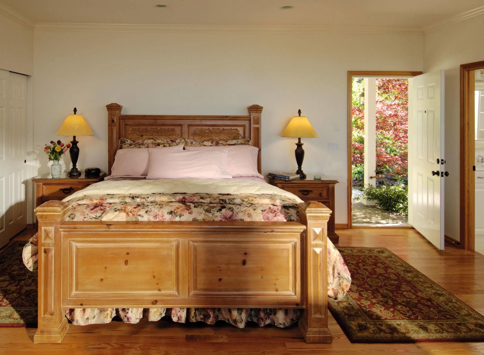 Colette'S Bed & Breakfast Port Angeles Exterior foto